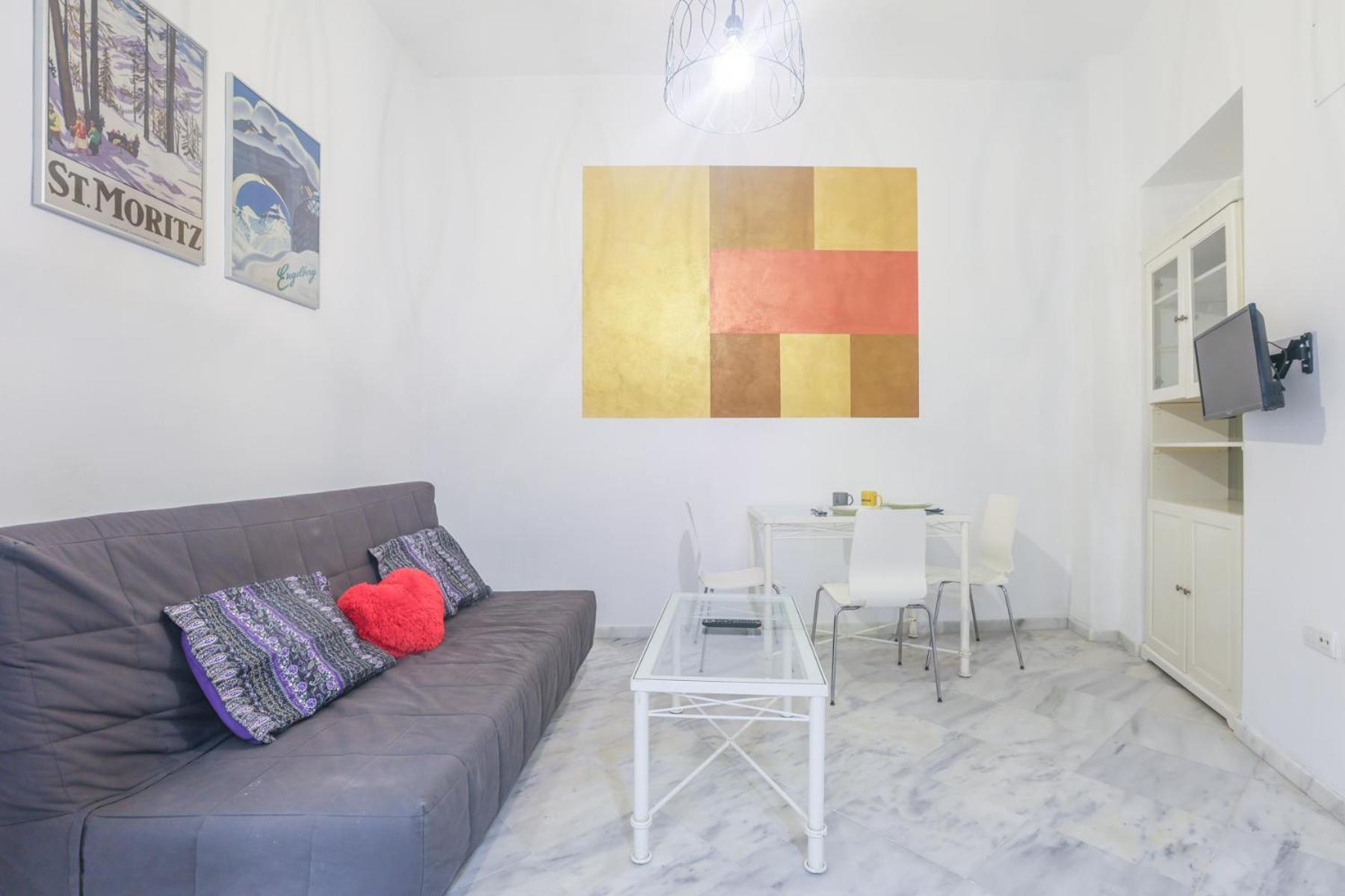 Galindo Center Premium Suites, Free Parking Seville Luaran gambar